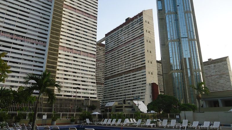 新疆旅游线路包车费用：揭秘包车旅游的性价比之选